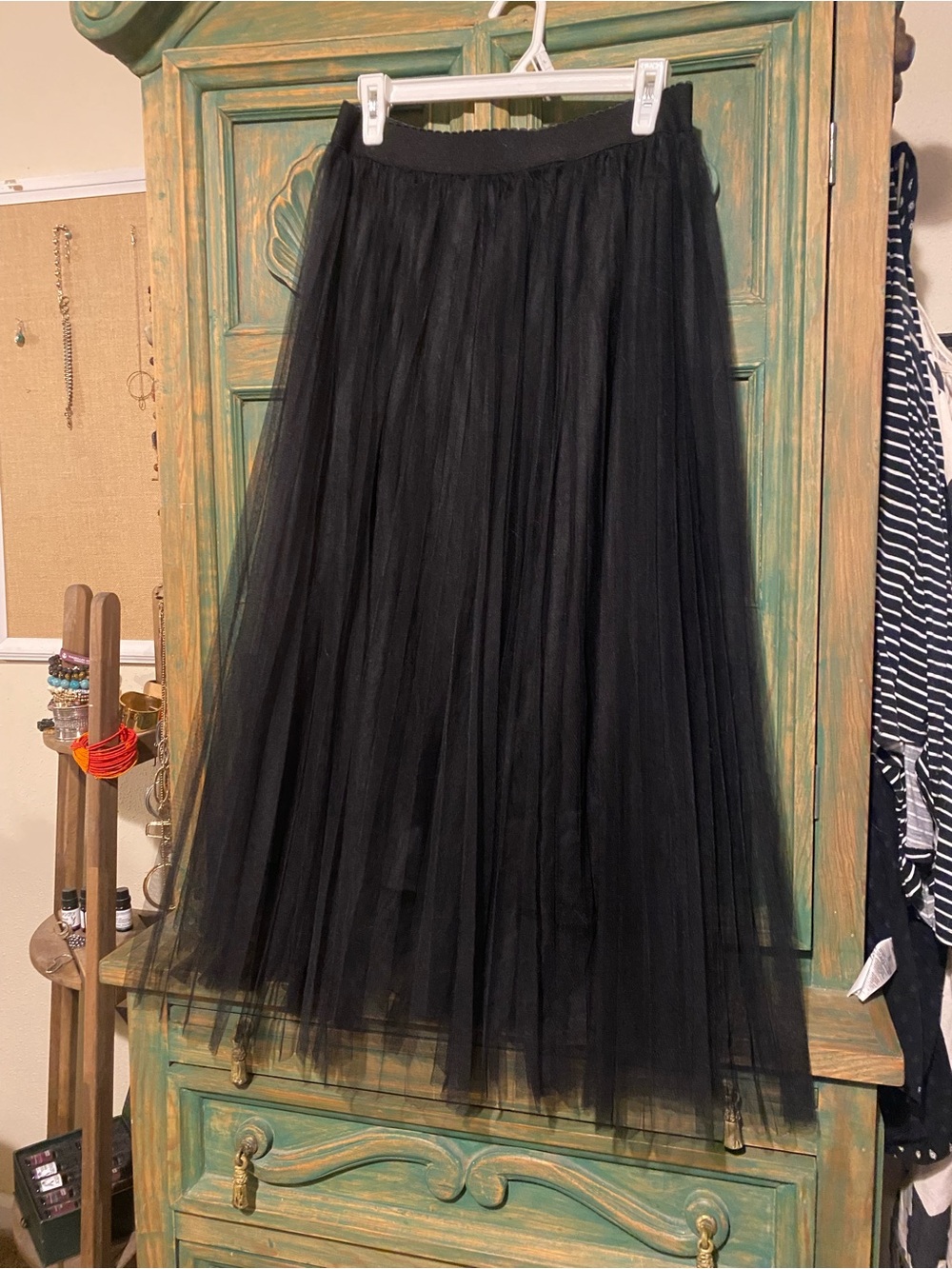 SHEIN Black Tulle Maxi Skirt - Layered A-Line Silhouette